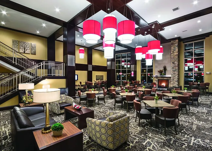 Clubhouse & Suites Fargo