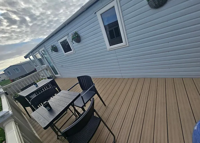 Haven Golden Sands Holly Drive 24