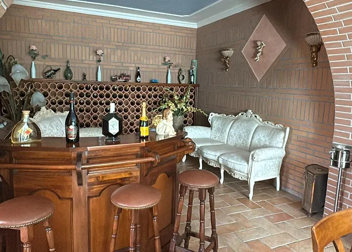 La Vecchia Taverna - Restaurant Catering