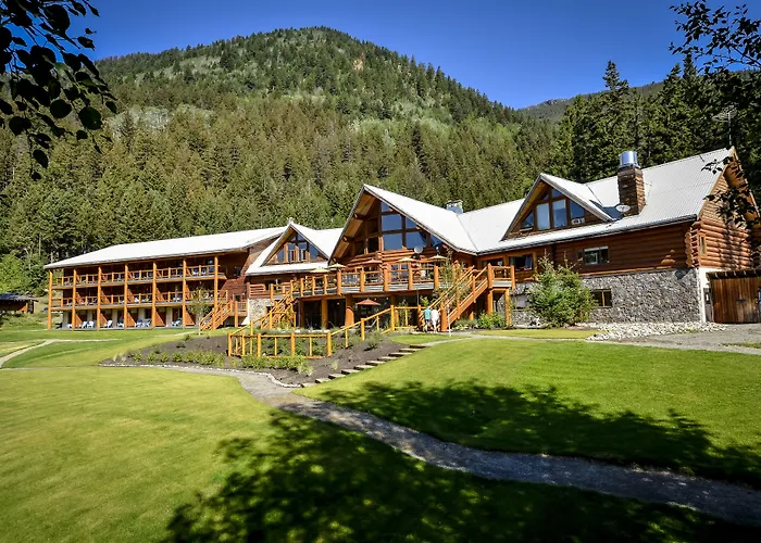 Tyax Lodge & Heliskiing