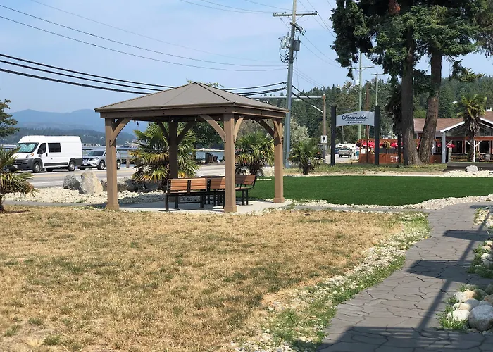 The Oceanside, A Coast Hotel Sechelt