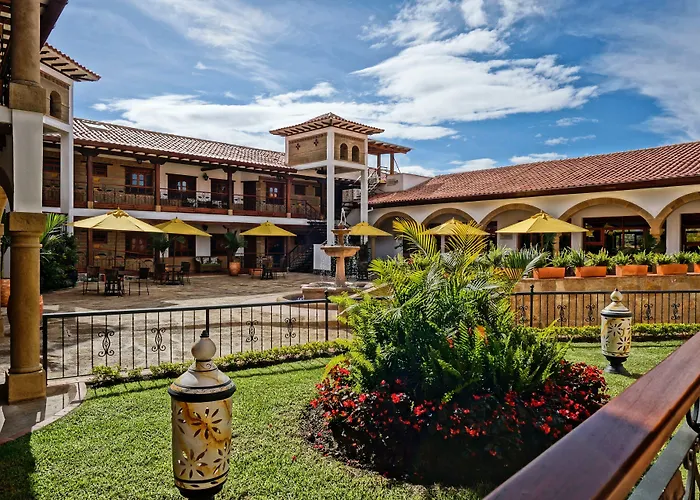 Hotel Campanario de la Villa