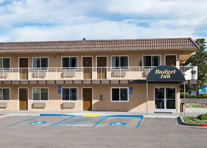 Budget Inn By 101 Bus From Downtown