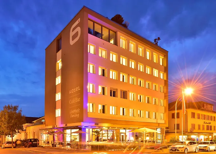 Hotel SiX