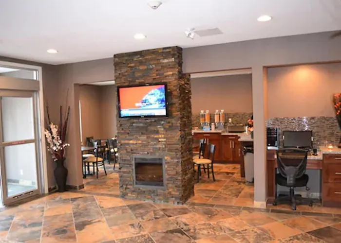 Western Star Inn And Suites Carlyle
