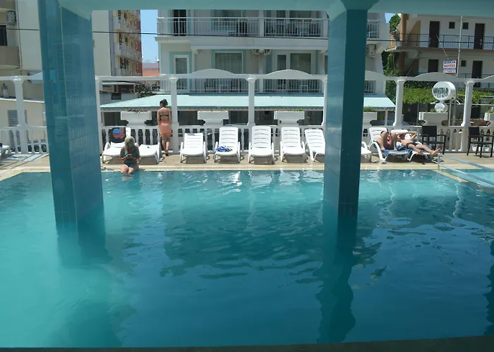 Grand Milano Hotel