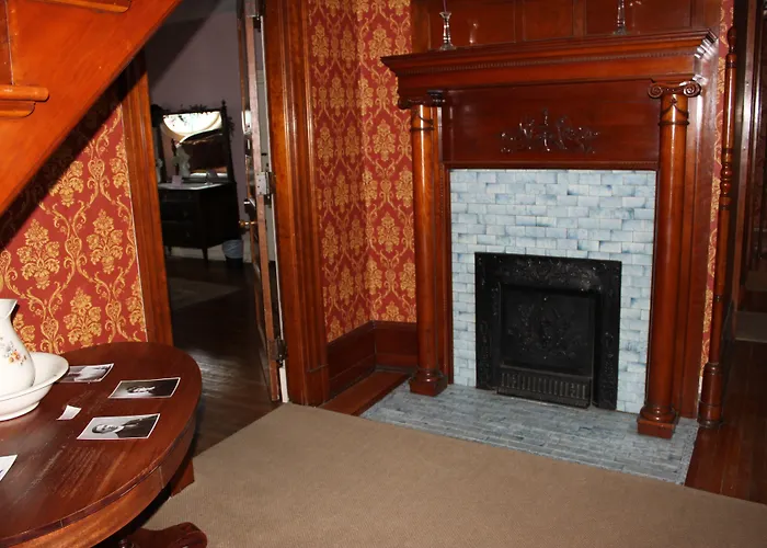 Victorian Charm Inn