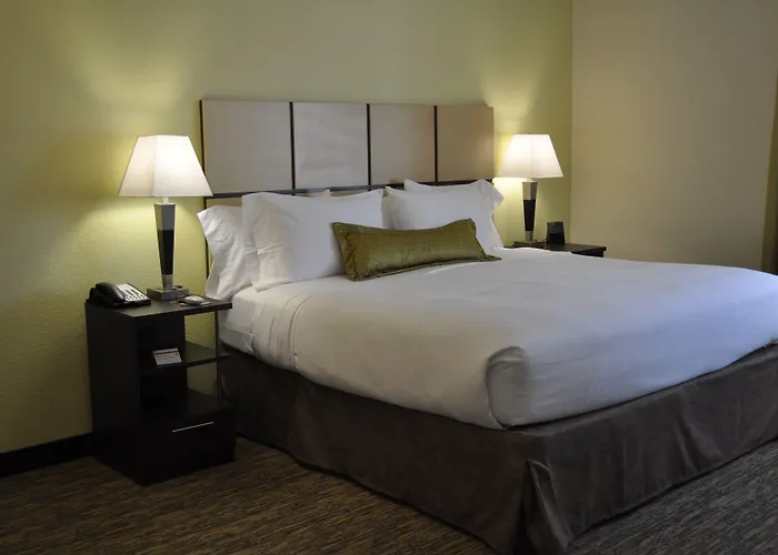 Candlewood Suites Bay City By Ihg