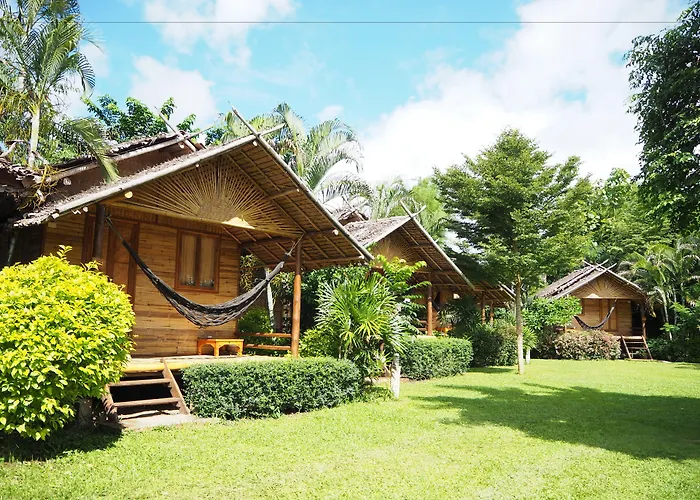 Pai Country Hut