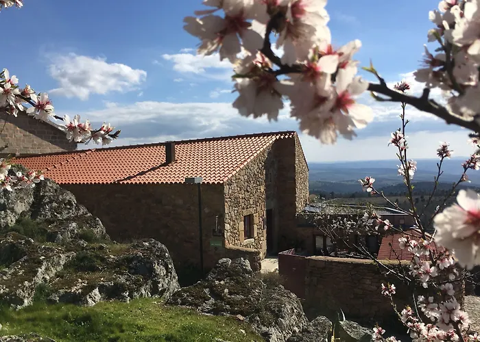 Casa Da Amendoeira