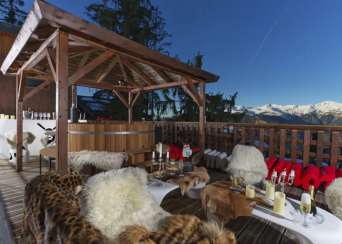 Snow Lodge 1850