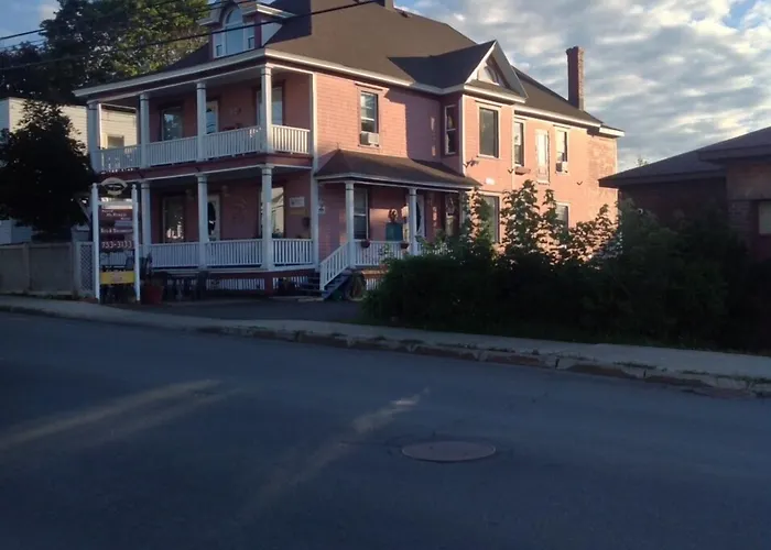 Maison Mckenzie House