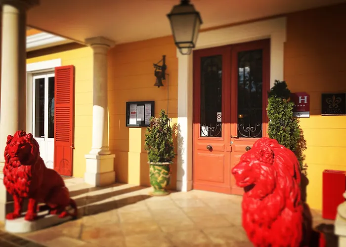Hotel Du Bois Blanc Domaine D'Epeyssoles Georges Blanc