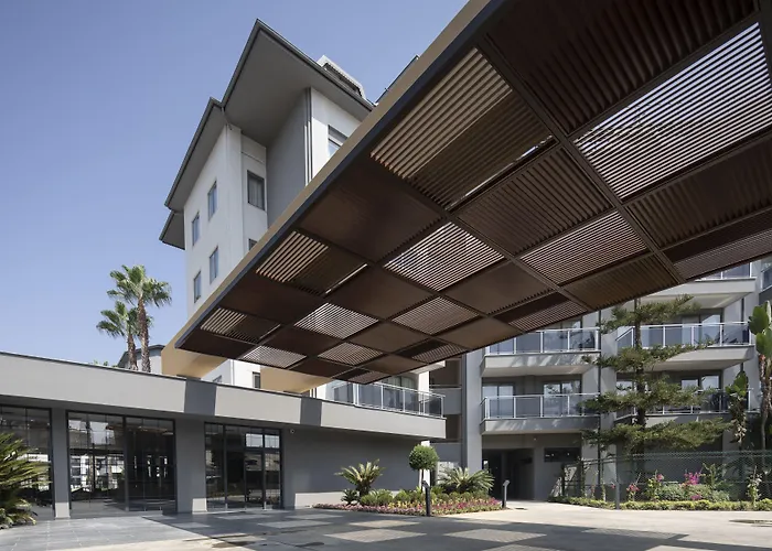 Green Garden Resort & Spa Hotel