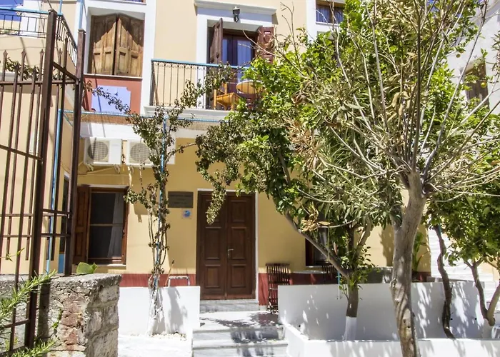 Symi Center Hotel