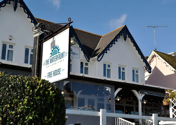 Waterfront Inn
