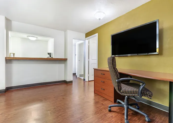 Rose City Inn & Suites Tyler