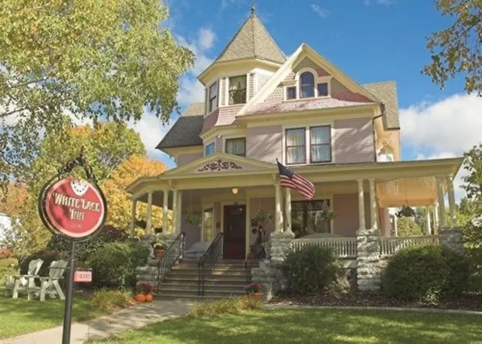 White Lace Inn