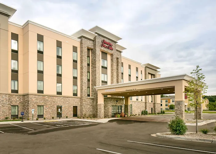 Hampton Inn & Suites- Wisconsin