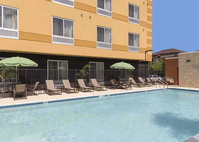 Fairfield Inn & Suites By Marriott Orlando Kissimmee/Celebration