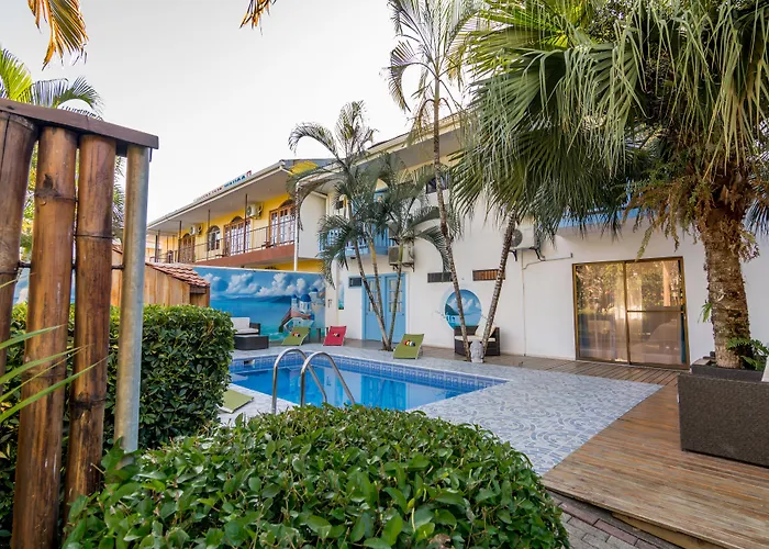 Club Ibiza - Party Hotel & Beach Club Jaco