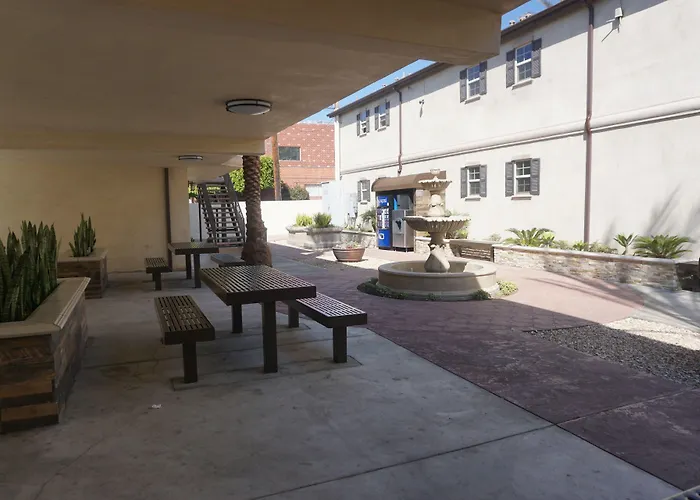Tuscan Garden Inn