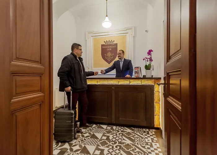 Vinohradsky Dum Residence