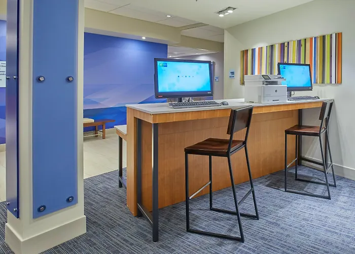 Holiday Inn Express & Suites - Hermiston Downtown By Ihg