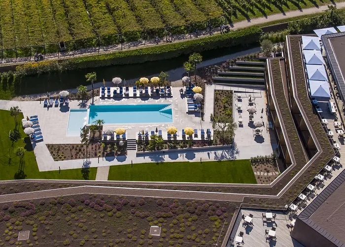 Hotel Thalhof Am See Caldaro