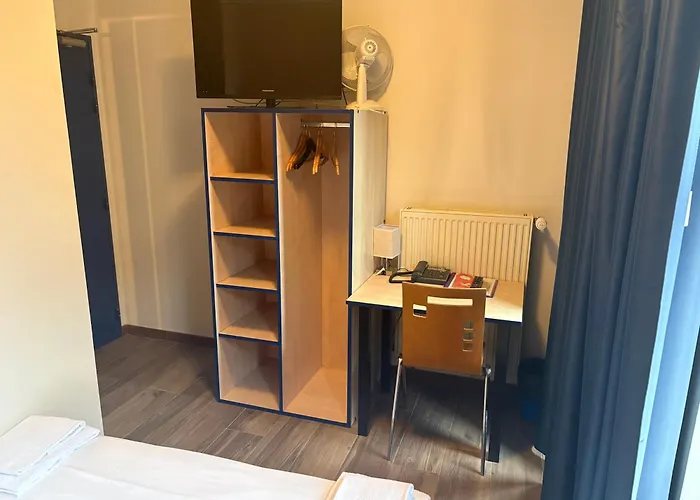 Hotel Cesar Centre-Ville Gare Charleville-Mezieres