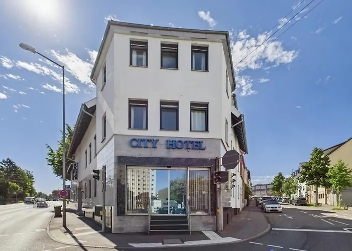 City Hotel