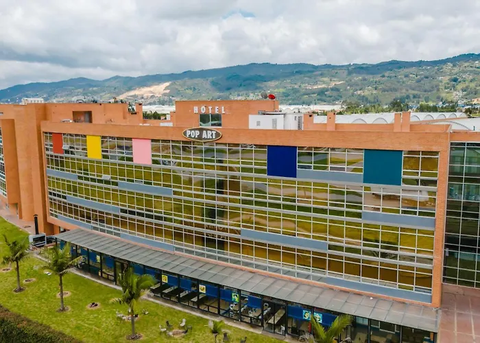 Pop Art Hotel Tocancipá y Centro de Convenciones