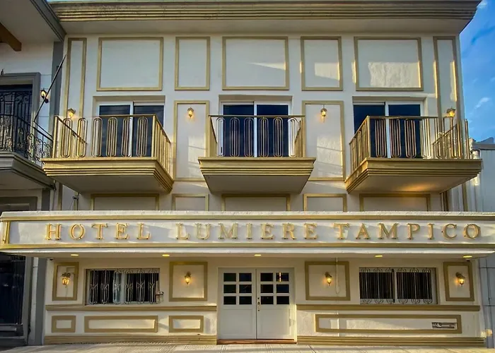 Hotel Boutique Lumiere