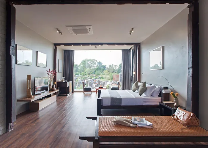 Nhapha Khaoyai Resort