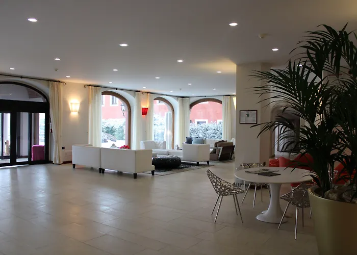 Santo Stefano SPA Relais Sandigliano