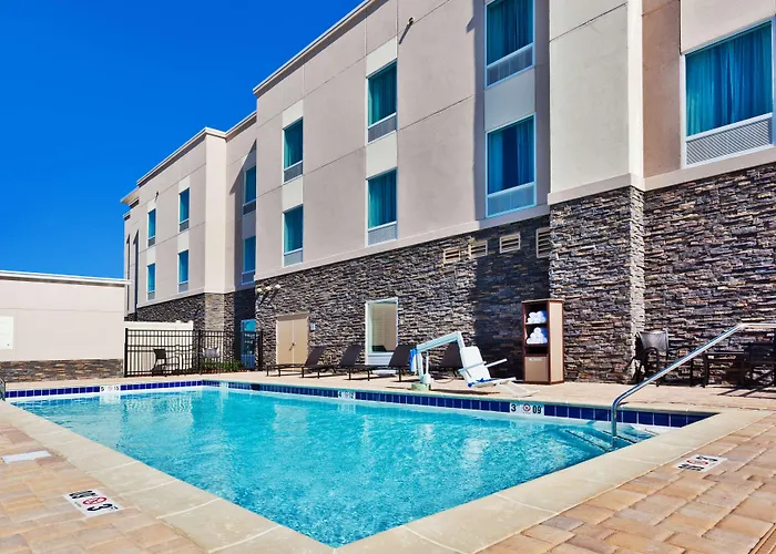 Hampton Inn Al