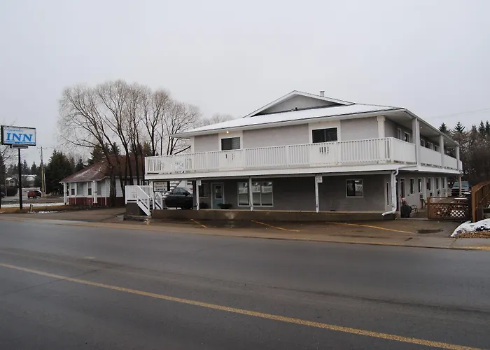 Edgewater Inn