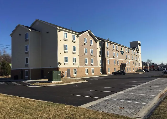 Extended Stay America Select Suites - Louisville - Airport