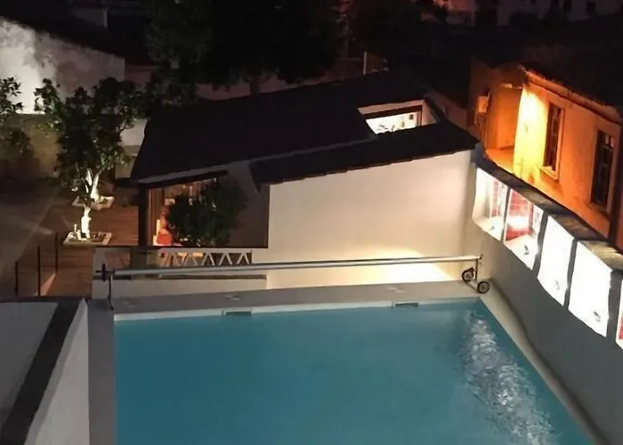 Guest House,