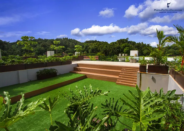 Marina Pez Vela Villas