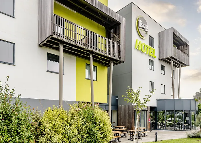 B&B HOTEL Bordeaux Est Tresses