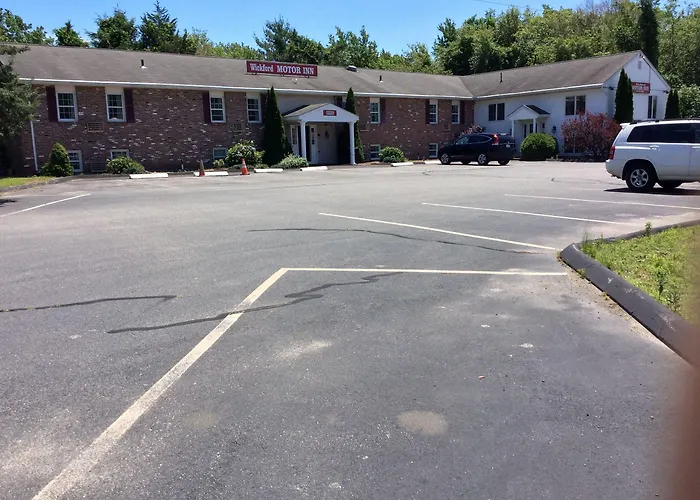 Wickford Motor Inn