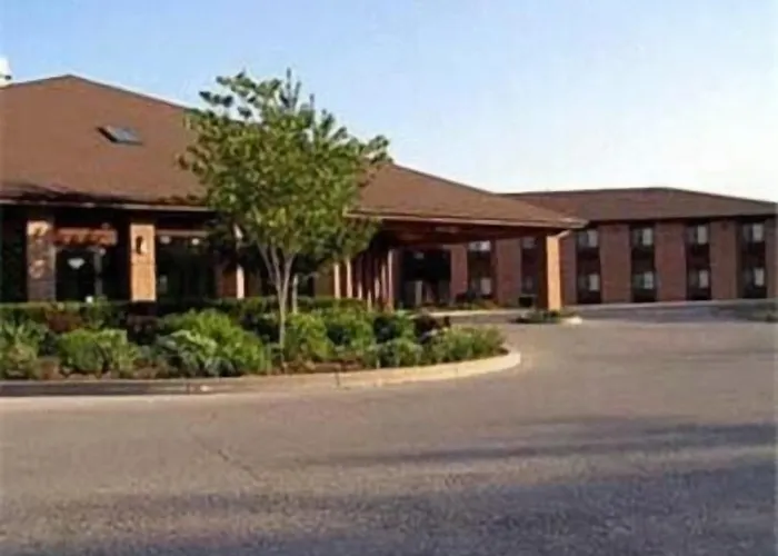 Amerihost Inn & Suites Fulton