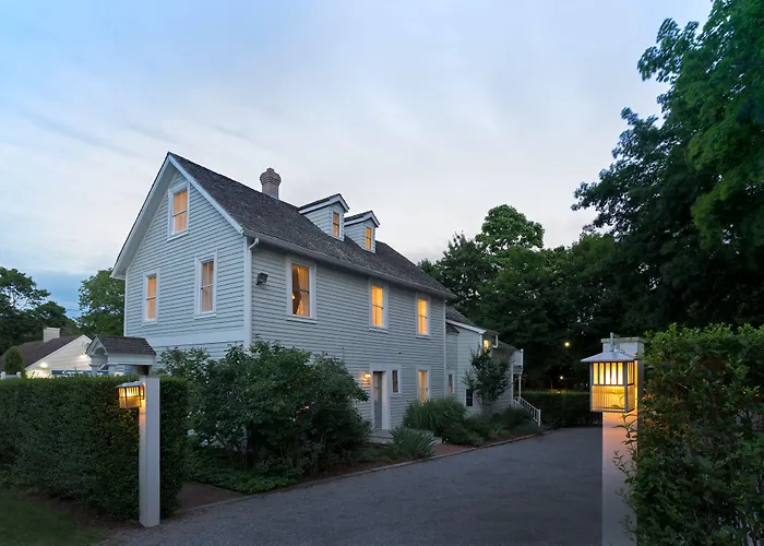 West Neck Guesthouse