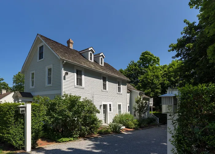 West Neck Guesthouse