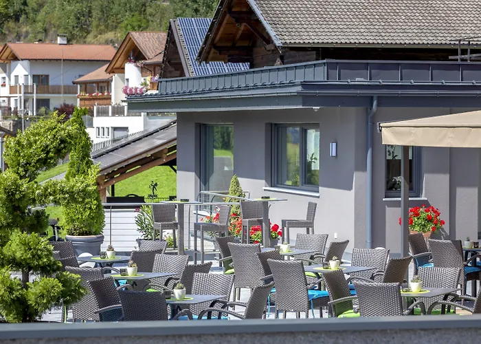 Hotel Kronhof Moso In Passiria