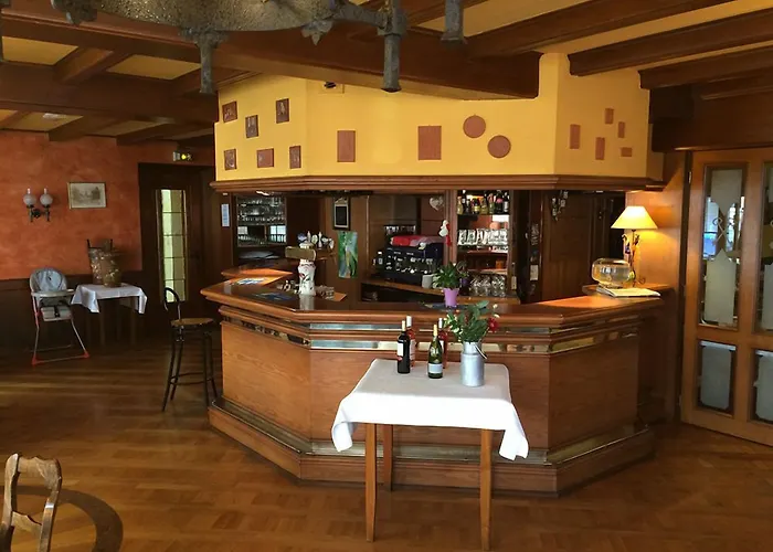 Aux Deux Clefs Hotel Marmoutier