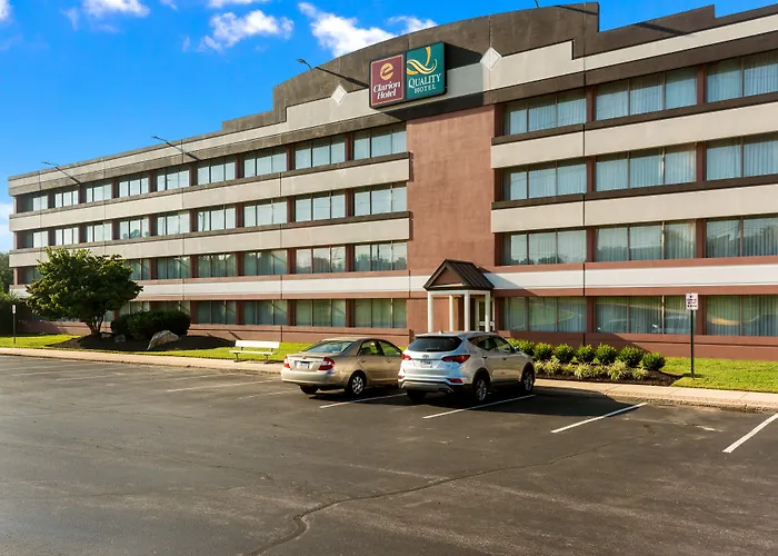 Chester Hotel And Conference Center