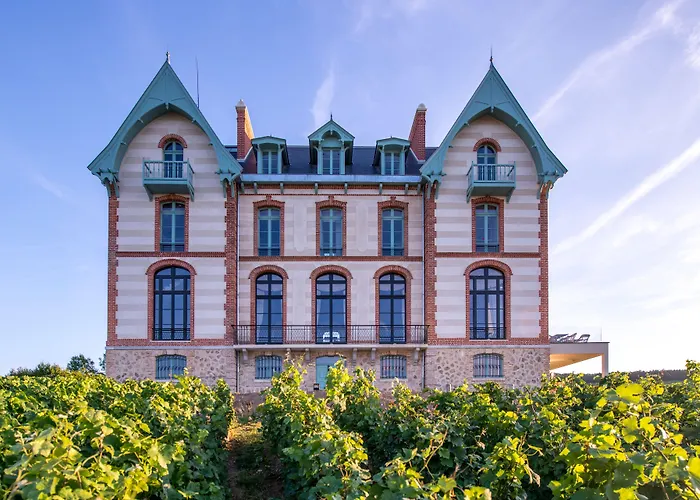 Chateau De Sacy