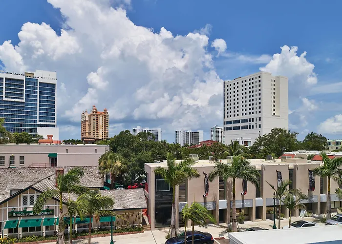 Art Ovation Hotel, Autograph Collection Sarasota